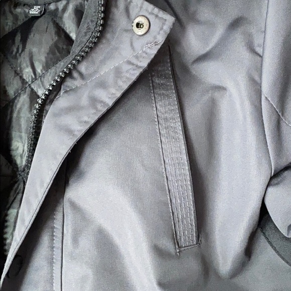 Urban Republic NWOT, boys XL gray coat with hood and pockets - Picture 3 of 13